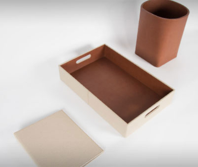 Boitedelartisan-uae-dubai-medals-trophies-packagingsolutions-hospitlity-items-accessories-leather-menucover-guestroom-luxury-boxes-folders-custommade-desksets-hotel-leather-accessories-luxury-furniture-custom-made-leather-desk-sets-officeitems-hotelaccessories