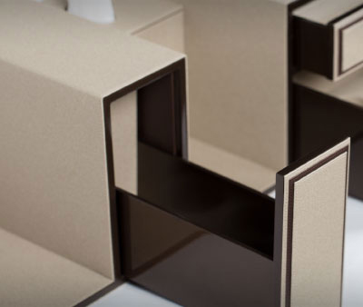 Boitedelartisan-uae-dubai-medals-trophies-packagingsolutions-hospitlity-items-accessories-leather-menucover-guestroom-accessories-desksets-hotel-leather-accessories-luxury-furniture