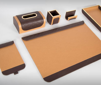 Boitedelartisan-uae-dubai-medals-trophies-packagingsolutions-os-and-e-hospitlity-accessories-leather-menucover-guestroom-bathroom-accessories-executive-ofice-items-luxury-boxes-folders-custommade-desksets-hotel-leather-accessories-luxury-furniture